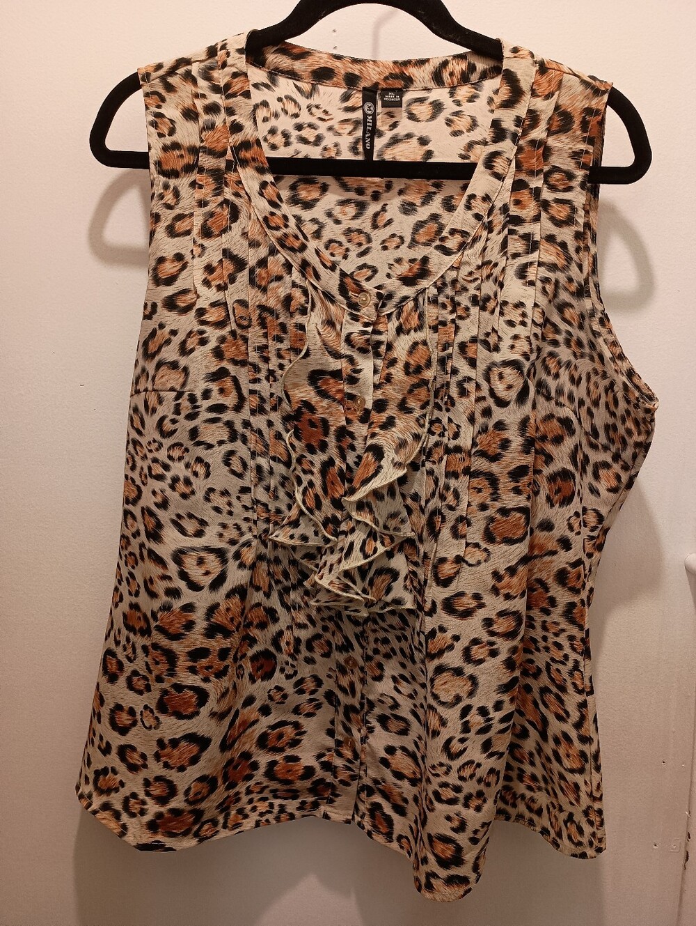 Milano Leopard Ruffle-Front Sleeveless Blouse- Size XL